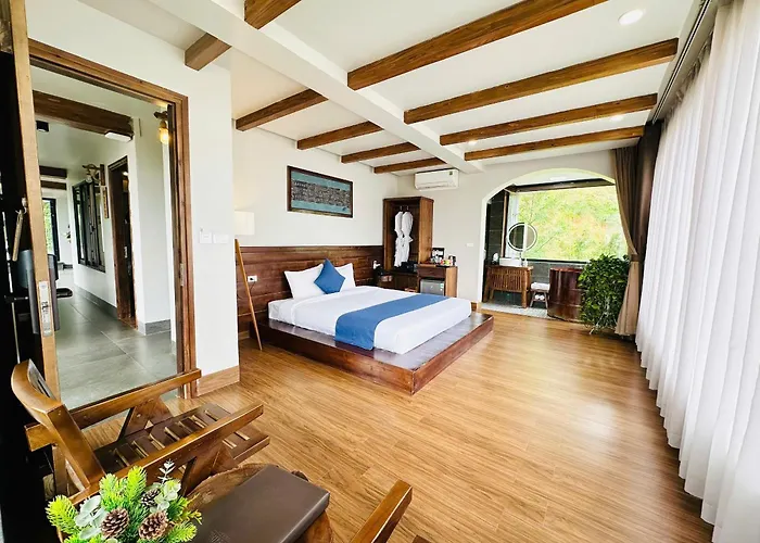 Sapa Pine Hill Eco Lodge