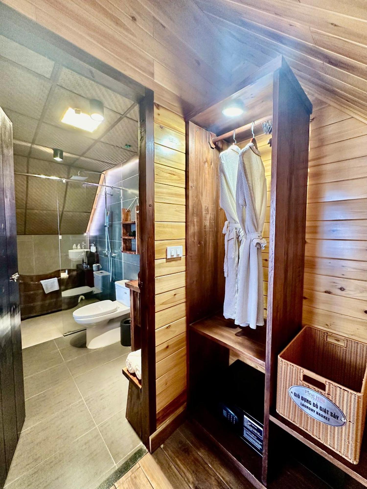 Lodge Pine Hill Eco *