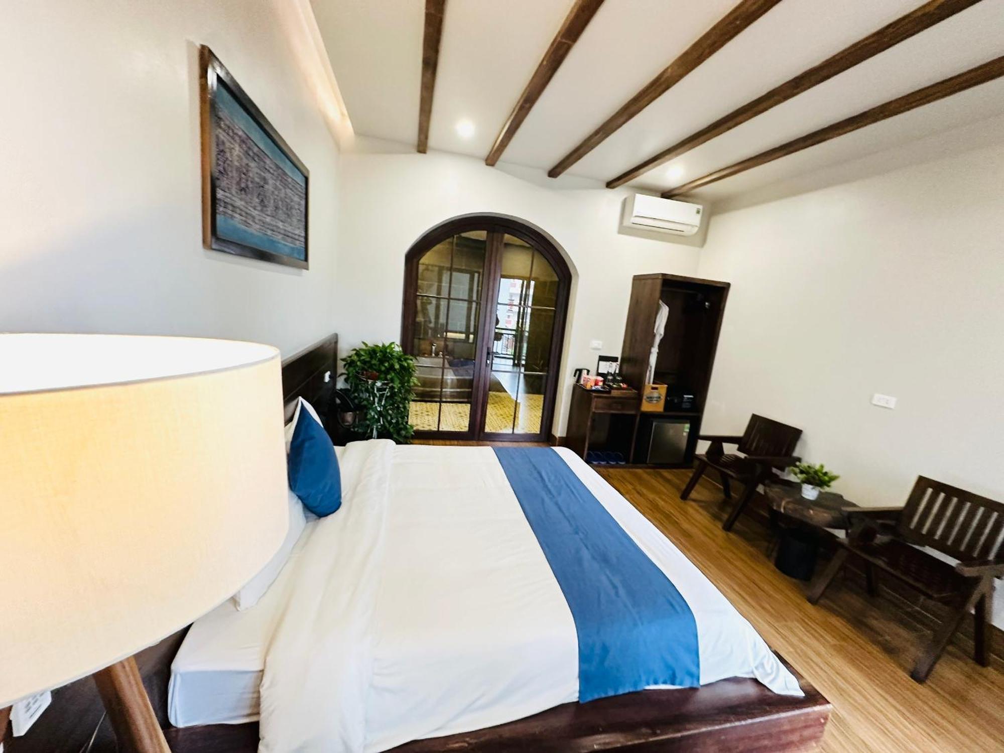 Pine Hill Eco Lodge *