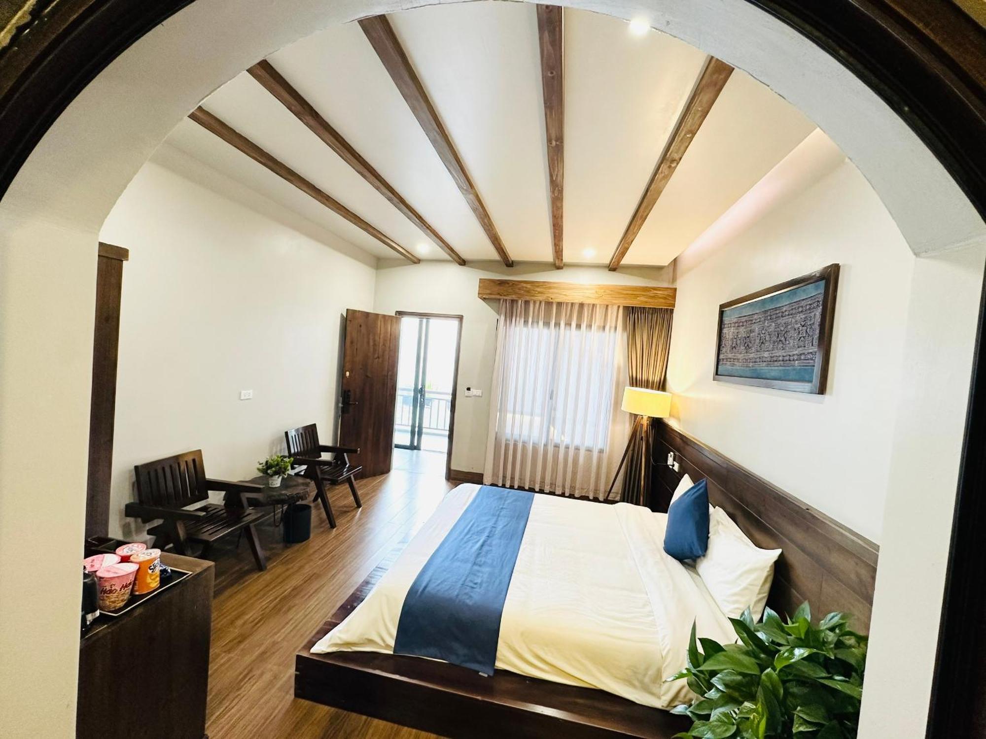 Lodge Pine Hill Eco
